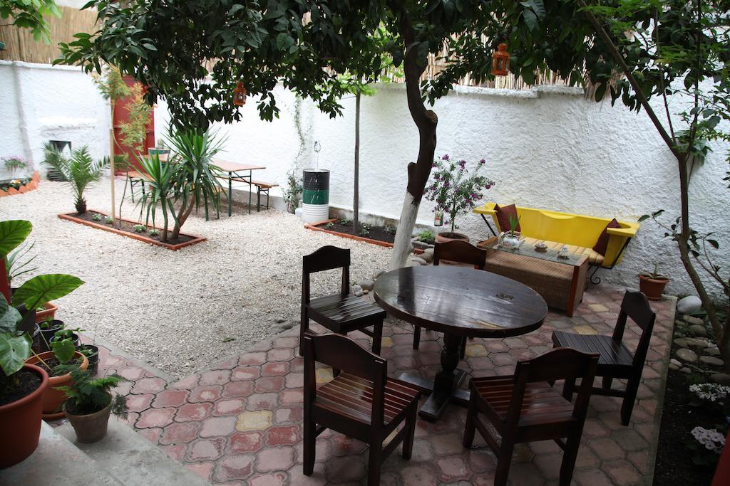 Trip'N'Hostel Τίρανα Εξωτερικό φωτογραφία